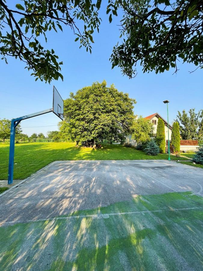 Tomasova Kuca Holiday home *